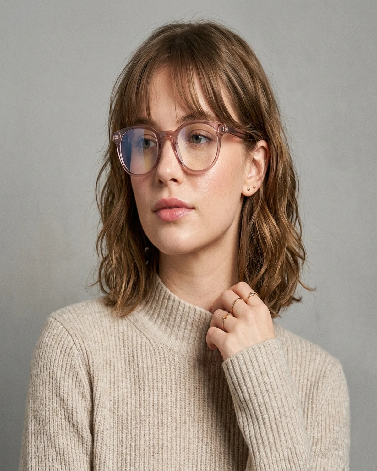 Model wearing Dusty Rose